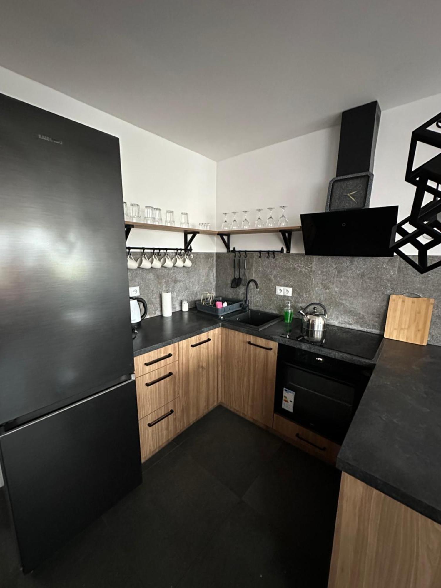 Apartamenty Czerwona Stodola Kłodzko Esterno foto