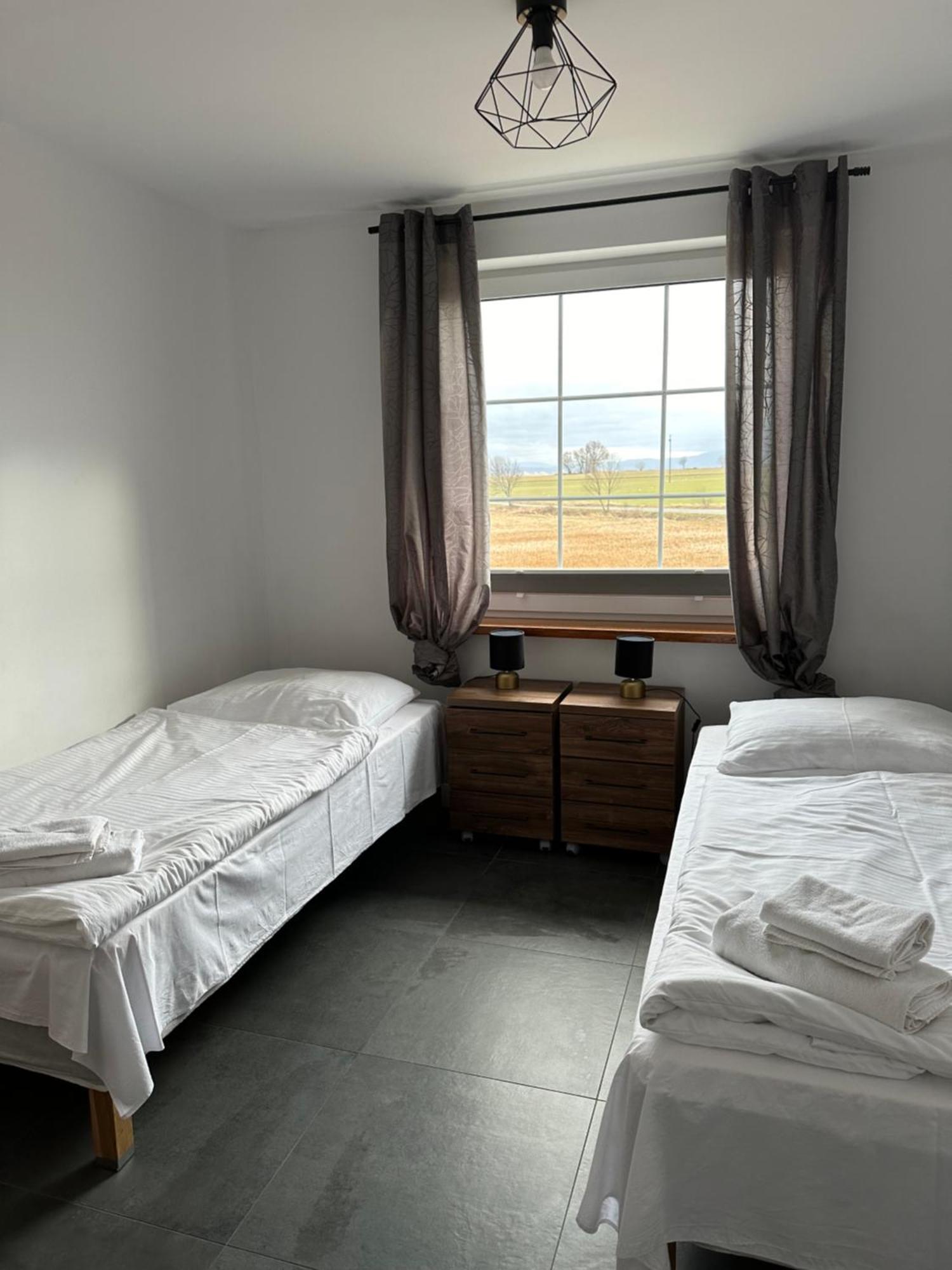 Apartamenty Czerwona Stodola Kłodzko Esterno foto