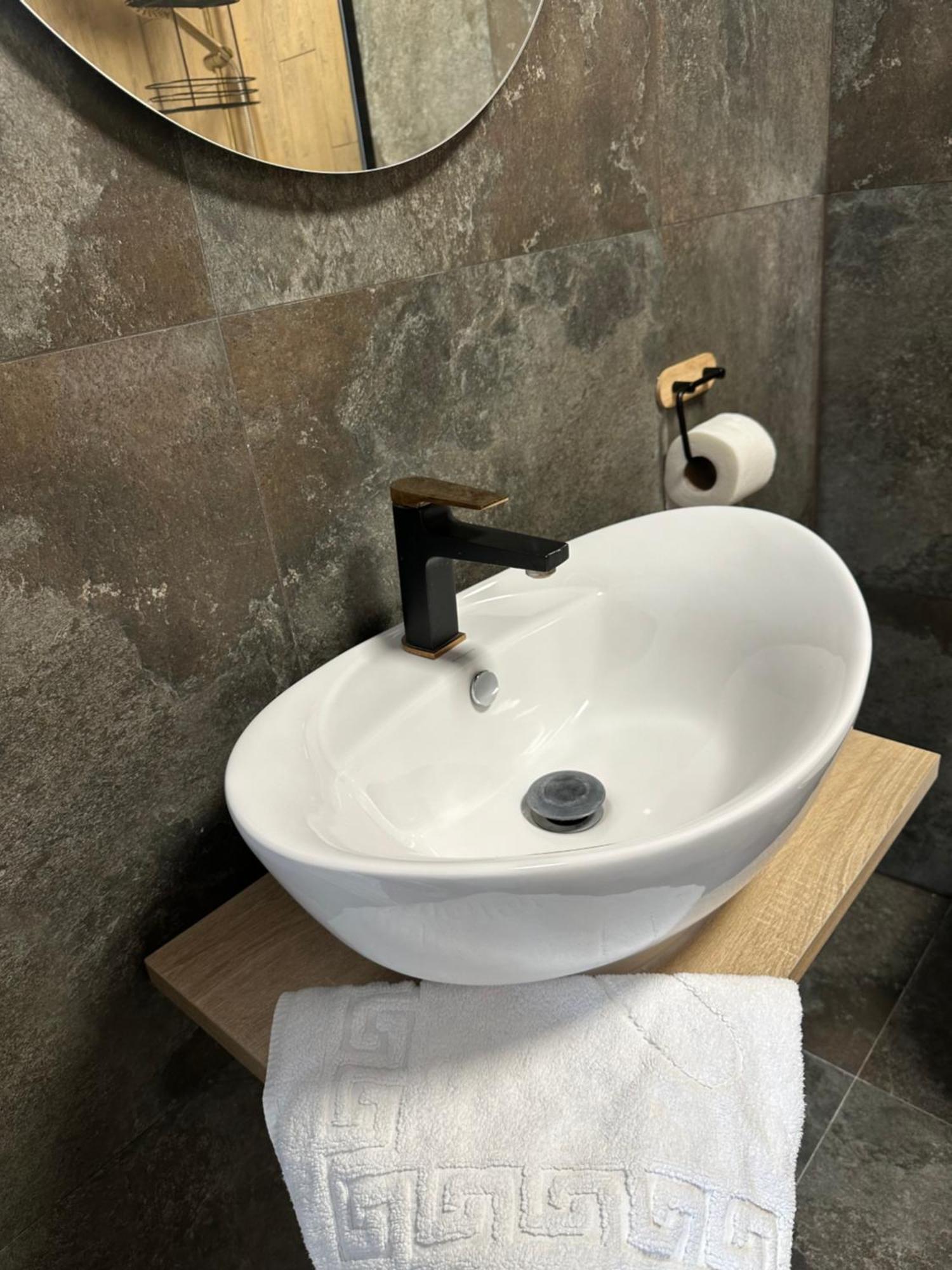 Apartamenty Czerwona Stodola Kłodzko Esterno foto