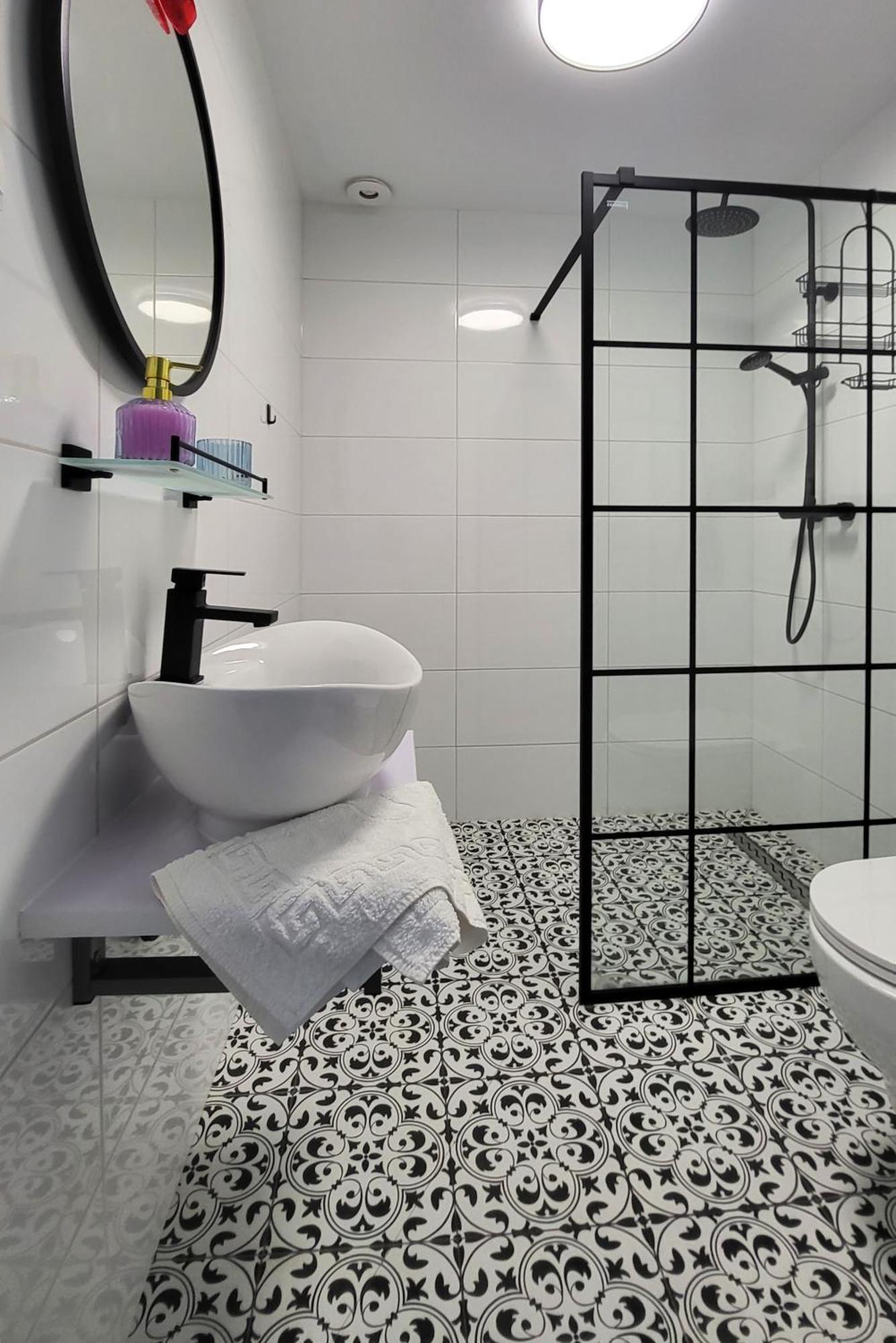 Apartamenty Czerwona Stodola Kłodzko Esterno foto