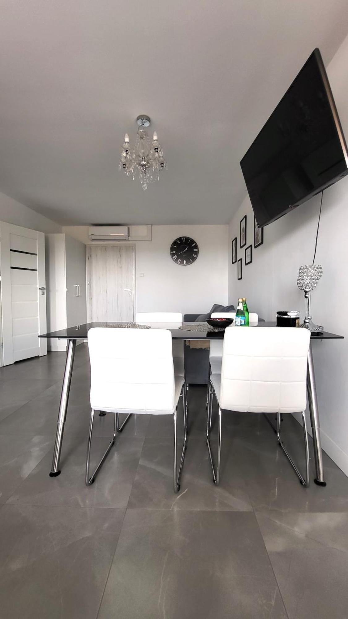 Apartamenty Czerwona Stodola Kłodzko Esterno foto
