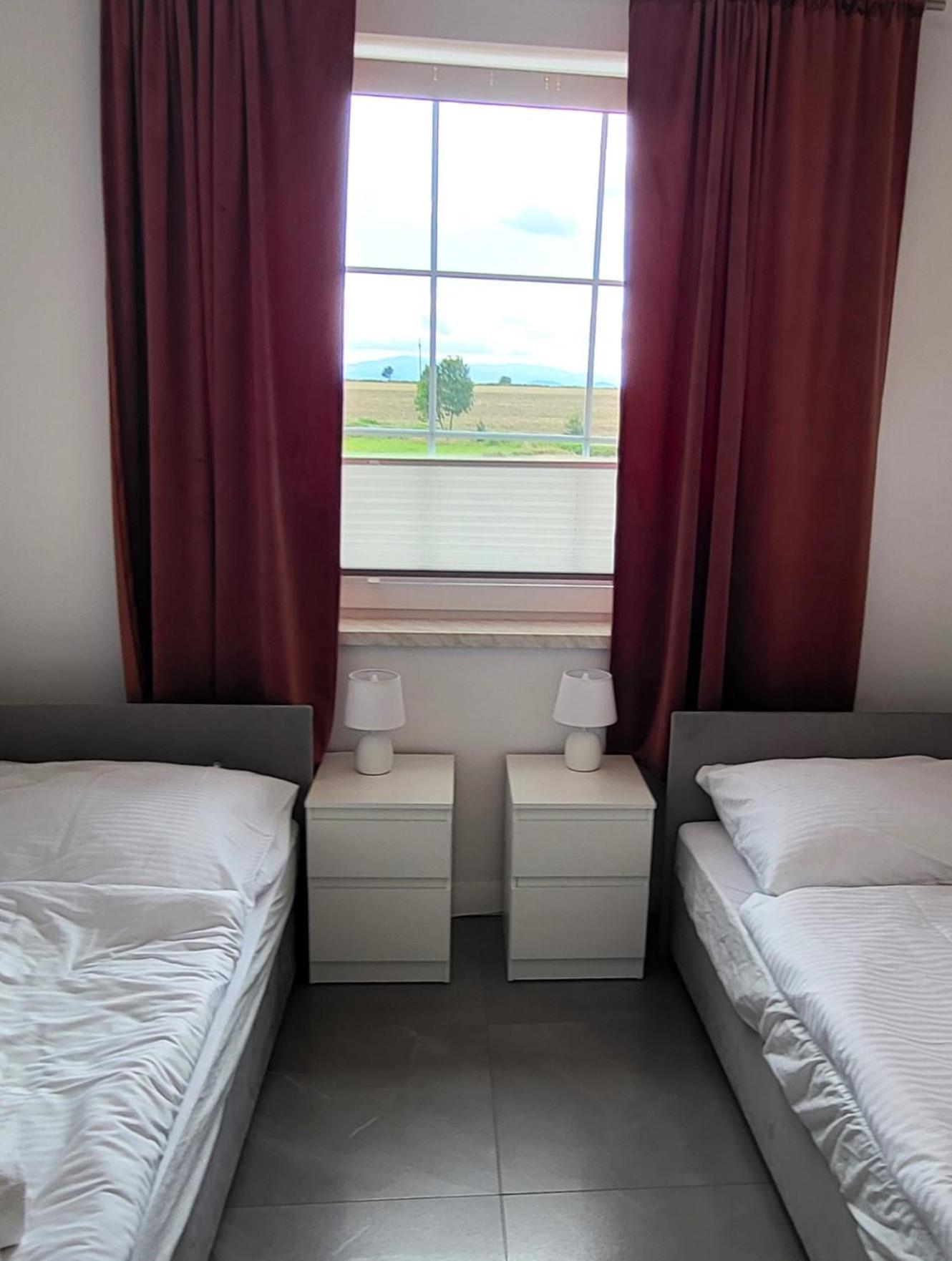 Apartamenty Czerwona Stodola Kłodzko Esterno foto